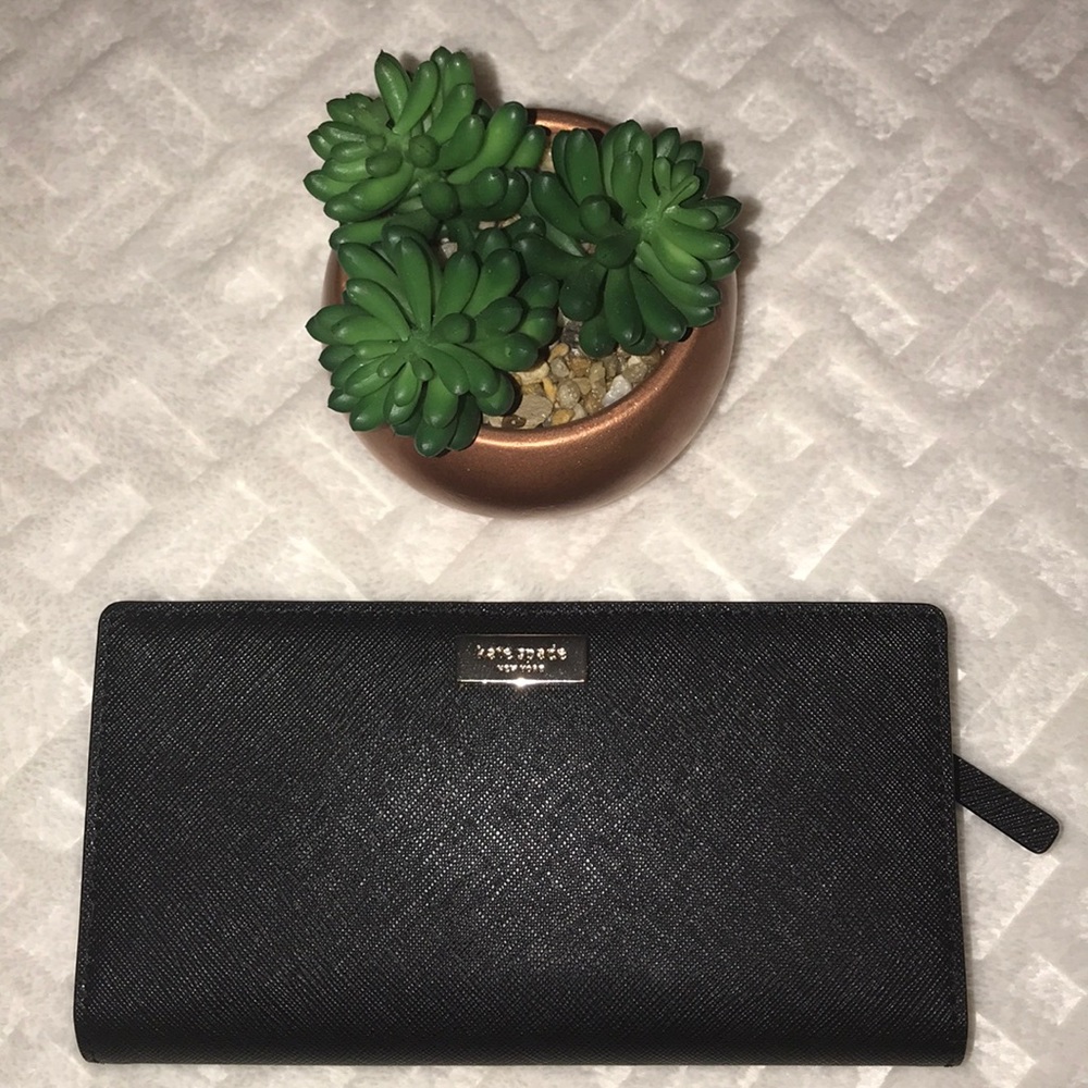 Kate Spade Stacy Wallet ♠️